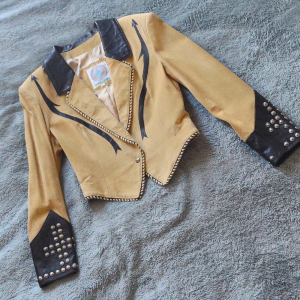 Vtg leather suede western studded jacket